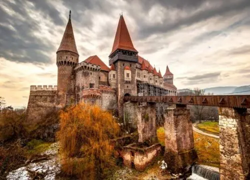 Tur Castelul lui Dracula